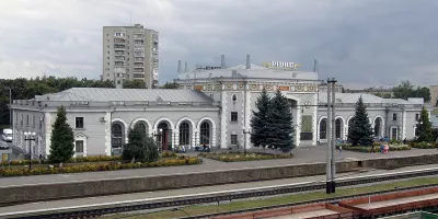Залізничний вокзал Рівне: повний гід для пасажирів