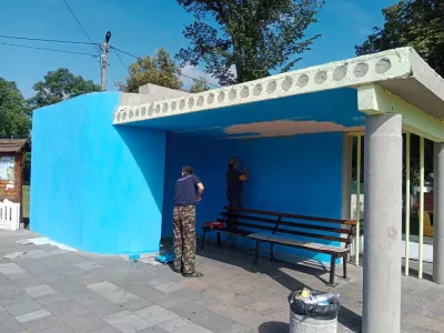 У Чоповичах оновлюють центральну зупинку: яка стане «візитівкою» селища