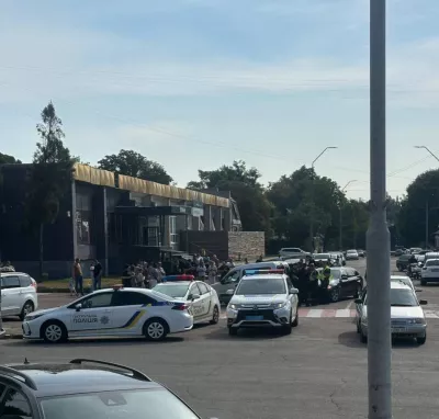 Протистояння між людьми та поліцією в центрі Малина