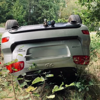 На Рівненщині Hyundai перекинувся під час обгону: водій не постраждав