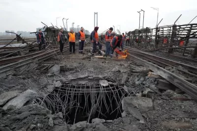 Коли відновлять зелену гілку метро через Південний міст у Києві