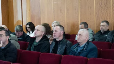Підготовка до зими та зв'язок під час блекаутів: Бунечко провів розширену нараду з головами громад