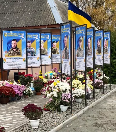 У Ємільчинській громаді відкрили Алею Слави на честь дев’ятьох полеглих Героїв