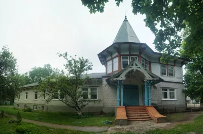 Садиба Сумовських у Кмитові: історія та музей радянського мистецтва