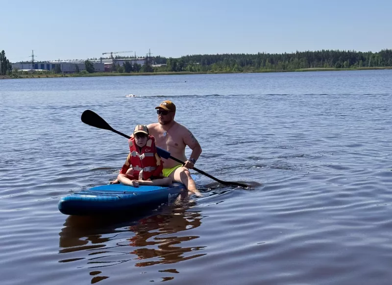 У Малині ветерани та їхні родини провели день активного відпочинку на воді