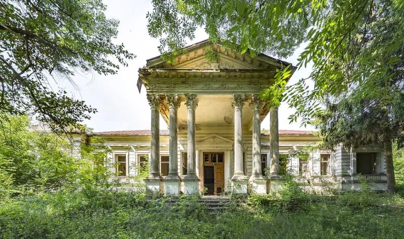 Палац Корницьких у Рогачах: неокласична перлина Житомирщини