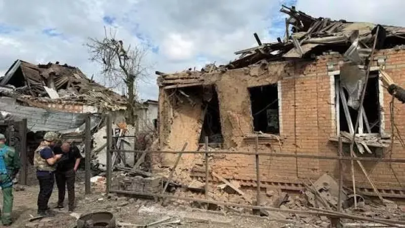 Чоповицька громада допомагає відновлювати Коростенщину після обстрілу