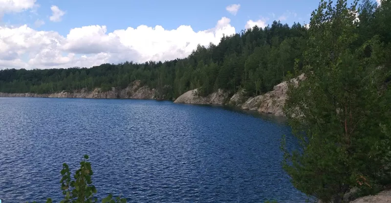 Novo-Ozeryansky Quarry: A 26-Meter-Deep Lake in Zhytomyr Region