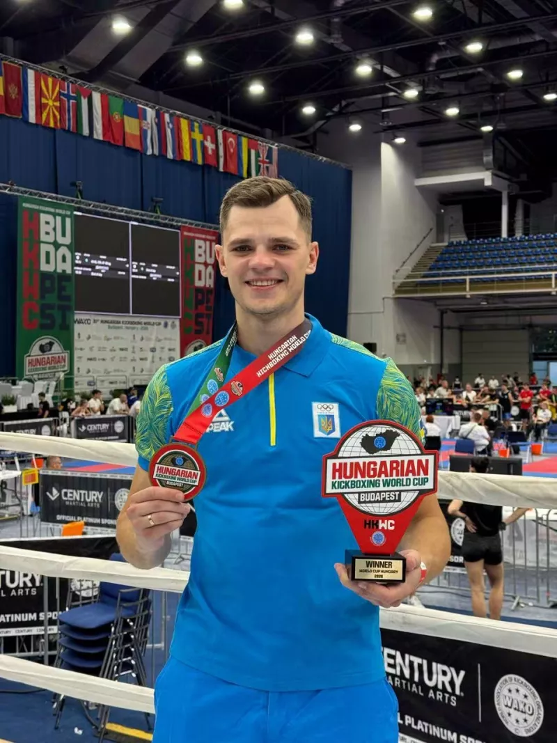 Житомирянин Артем Мельник здобув золото Кубка світу WAKO
