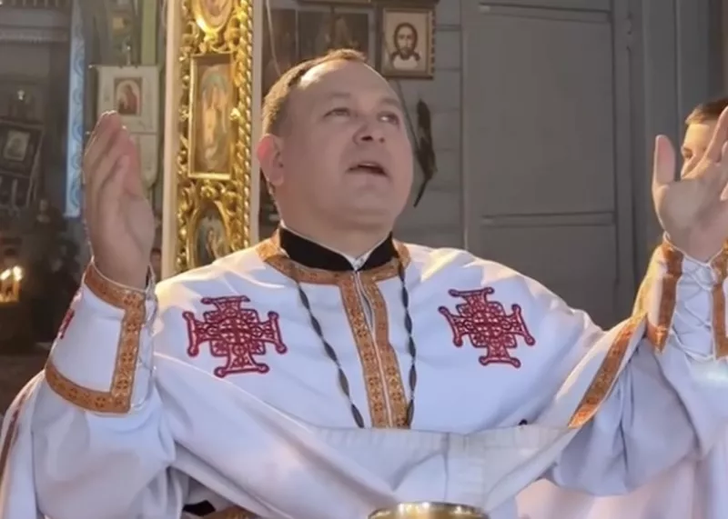 Священник Олексій Філюк отримав повістку після похорону воїна попри три законні "броні"