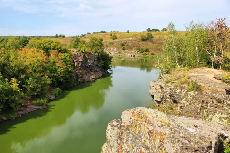 Геологічна пам’ятка Крашевського в Житомирській області привертає увагу туристів