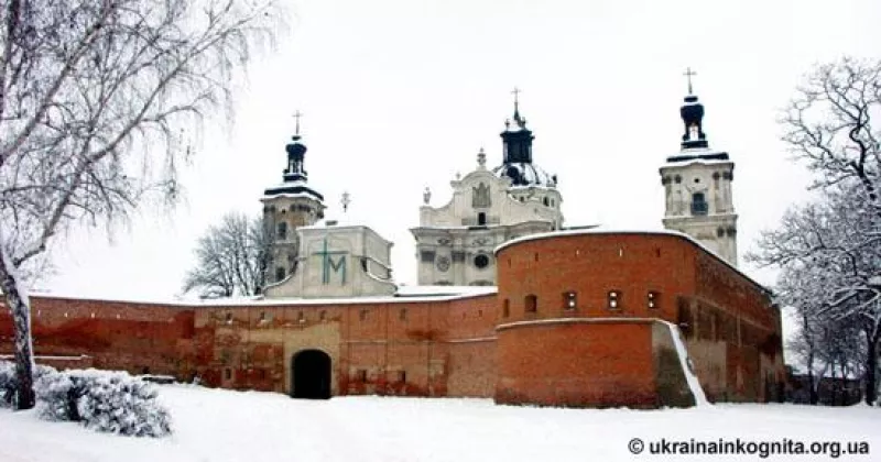 Історія монастиря Босих Кармелітів у Бердичеві: від фортеці до святині
