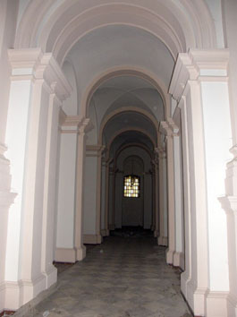 Кляштор Босих Кармелітів